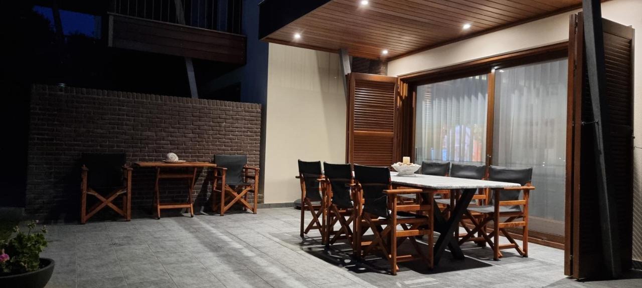 Heaven Luxury Villa Nea Roda Ngoại thất bức ảnh
